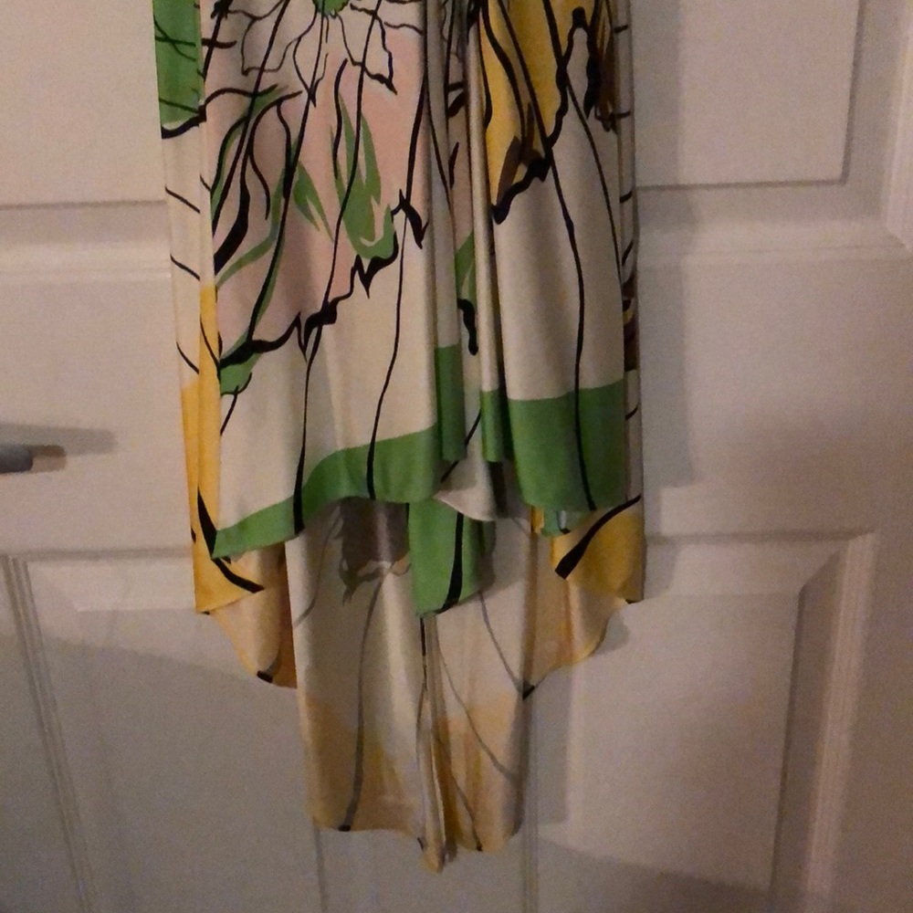 Dress - Picture 4 of 6